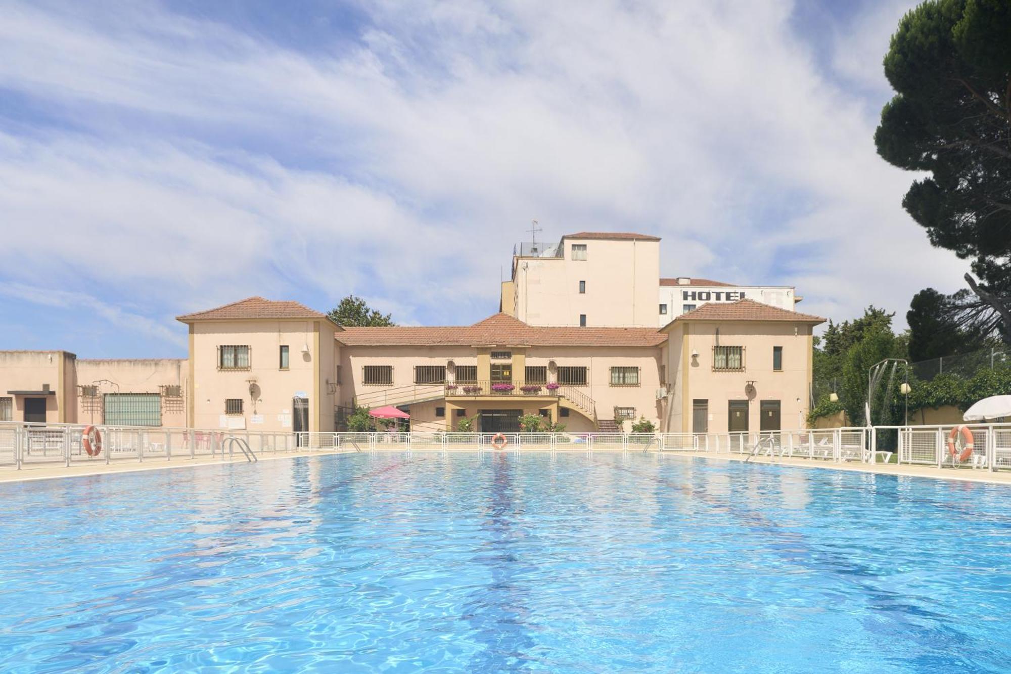Hotel Crisol Regio Santa Marta de Tormes Exterior foto