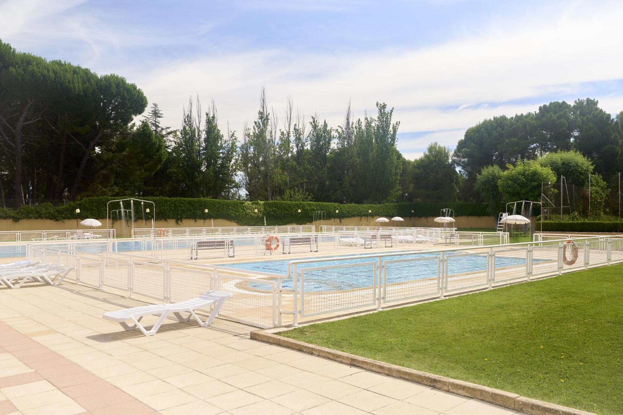 Hotel Crisol Regio Santa Marta de Tormes Exterior foto